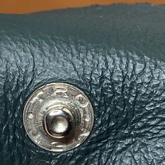 Tromet Dark green leather fold over snap wallet with two zippered compartments - Picture 12 of 13